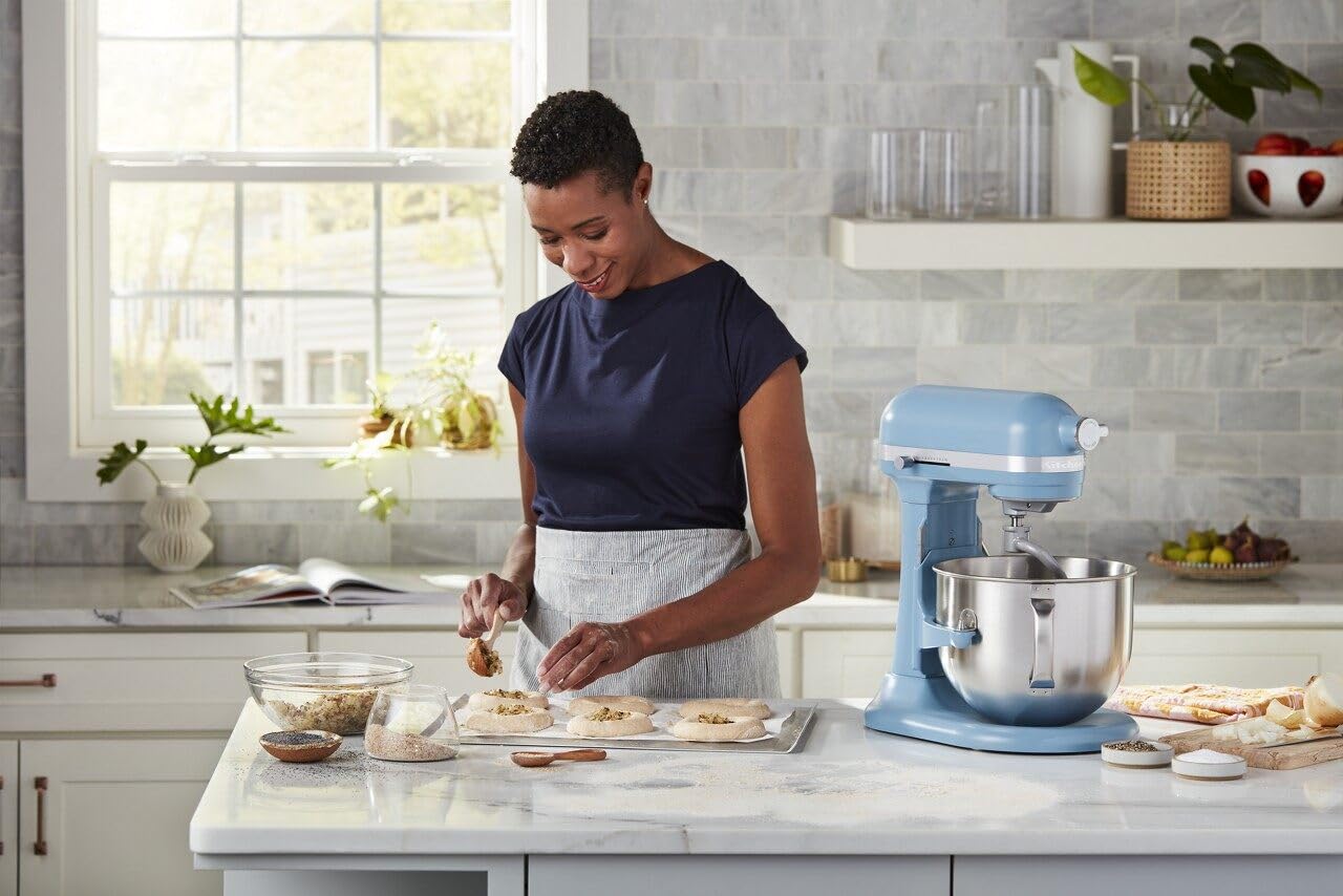KitchenAid 7 Quart Bowl-Lift Stand Mixer with Accessories