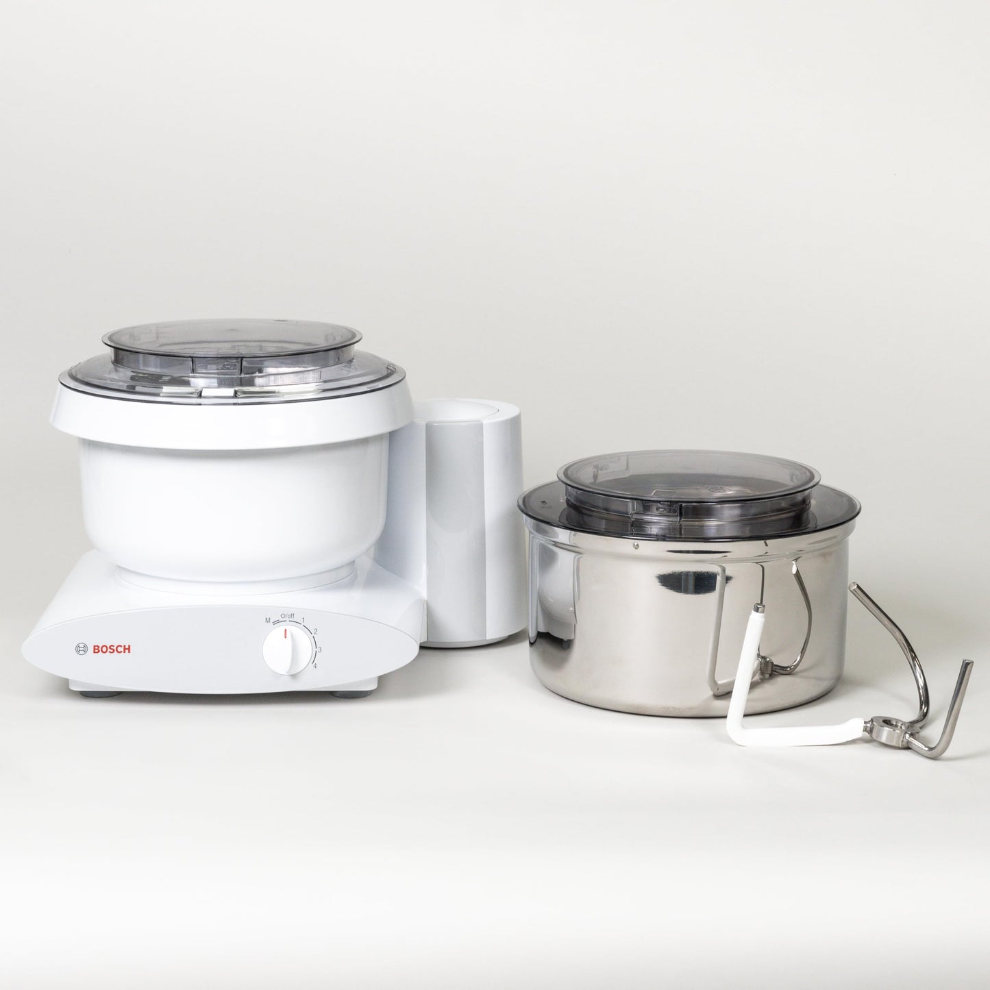 Bosch Blender Bundle - Black Universal Plus Mixer with Stainless Steel Bowl, Dough Hook Extender, and Blender