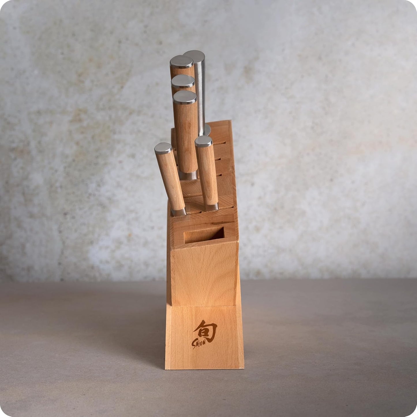 Shun Classic Blonde 7 Piece Block Set | Includes 5 Classic Blonde Knives, Honing Steel and Knife Block, Damascus Stainless Steel Cladding, Pakkawood Handle