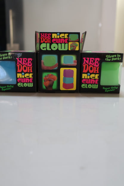 Nee-Doh Nice Cube Glow