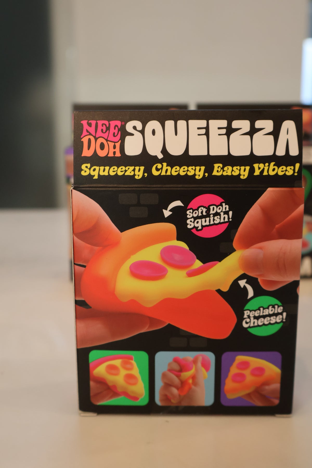 NeeDoh Squeezza