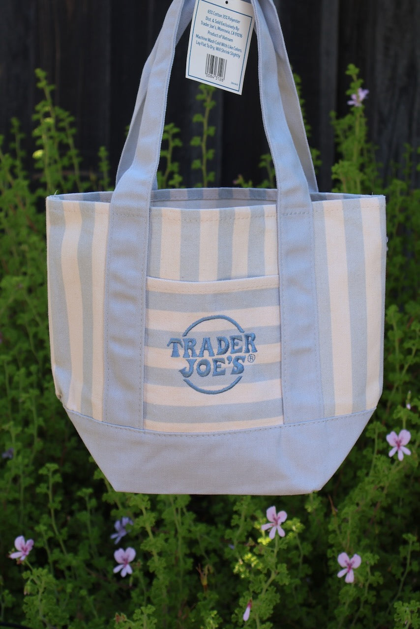 Newly Dropped Trader Joe's Tote Bags