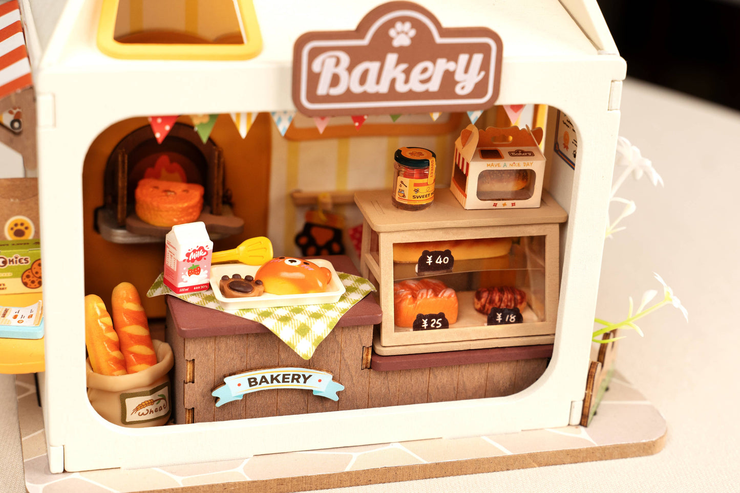 Teddy's Breadbox ROBOTIM Rolife DIY Miniature House
