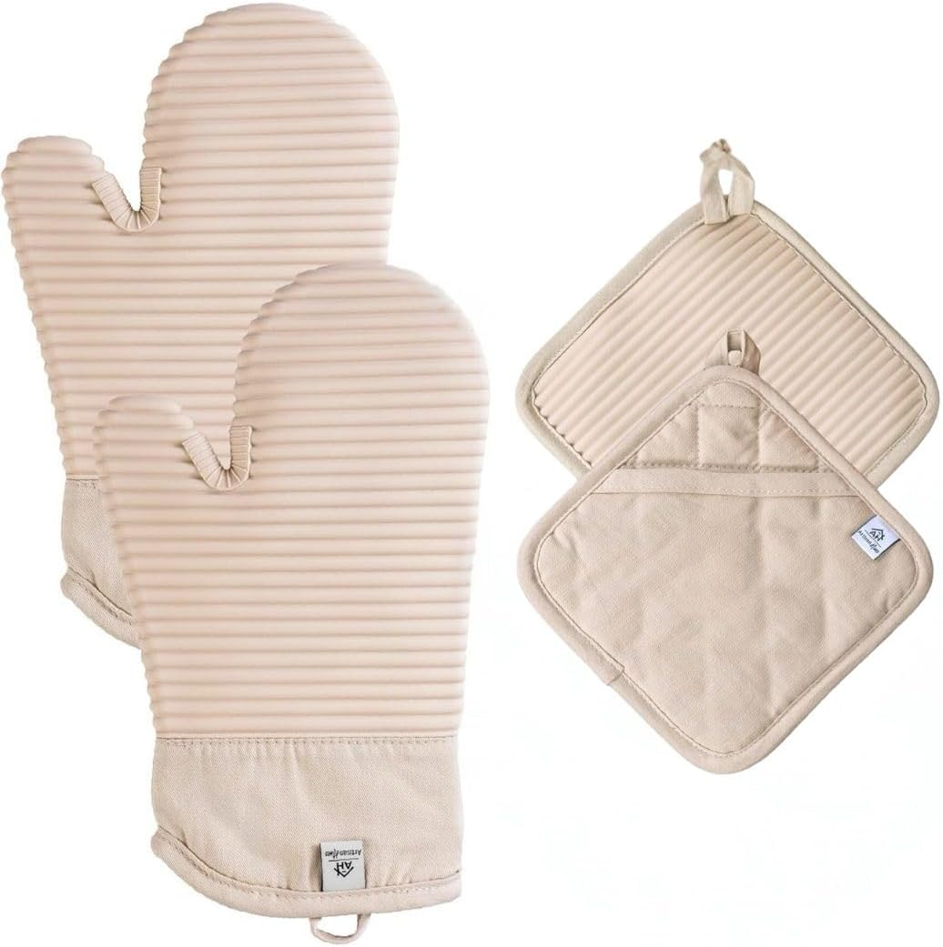 Extra Long Silicone Oven Mitts and Pot Holders Sets | Heat Resistant 500°F BPA-Free Food Grade Silicone Hot Pads & Kitchen Mittens | 4-Piece Set of Oven Gloves & Potholders for Kitchens.
